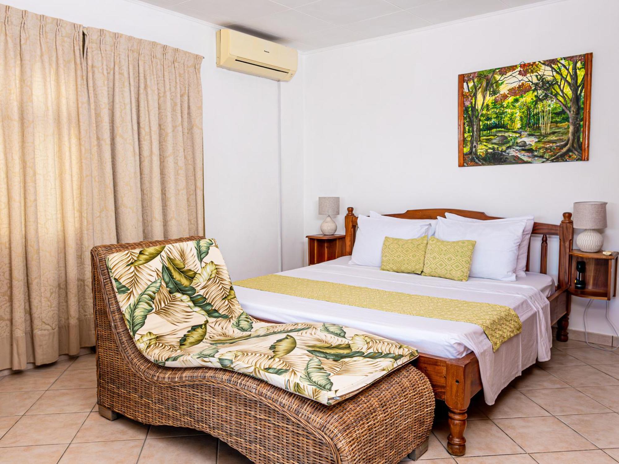 Bottle Palm Villa Victoria Ngoại thất bức ảnh
