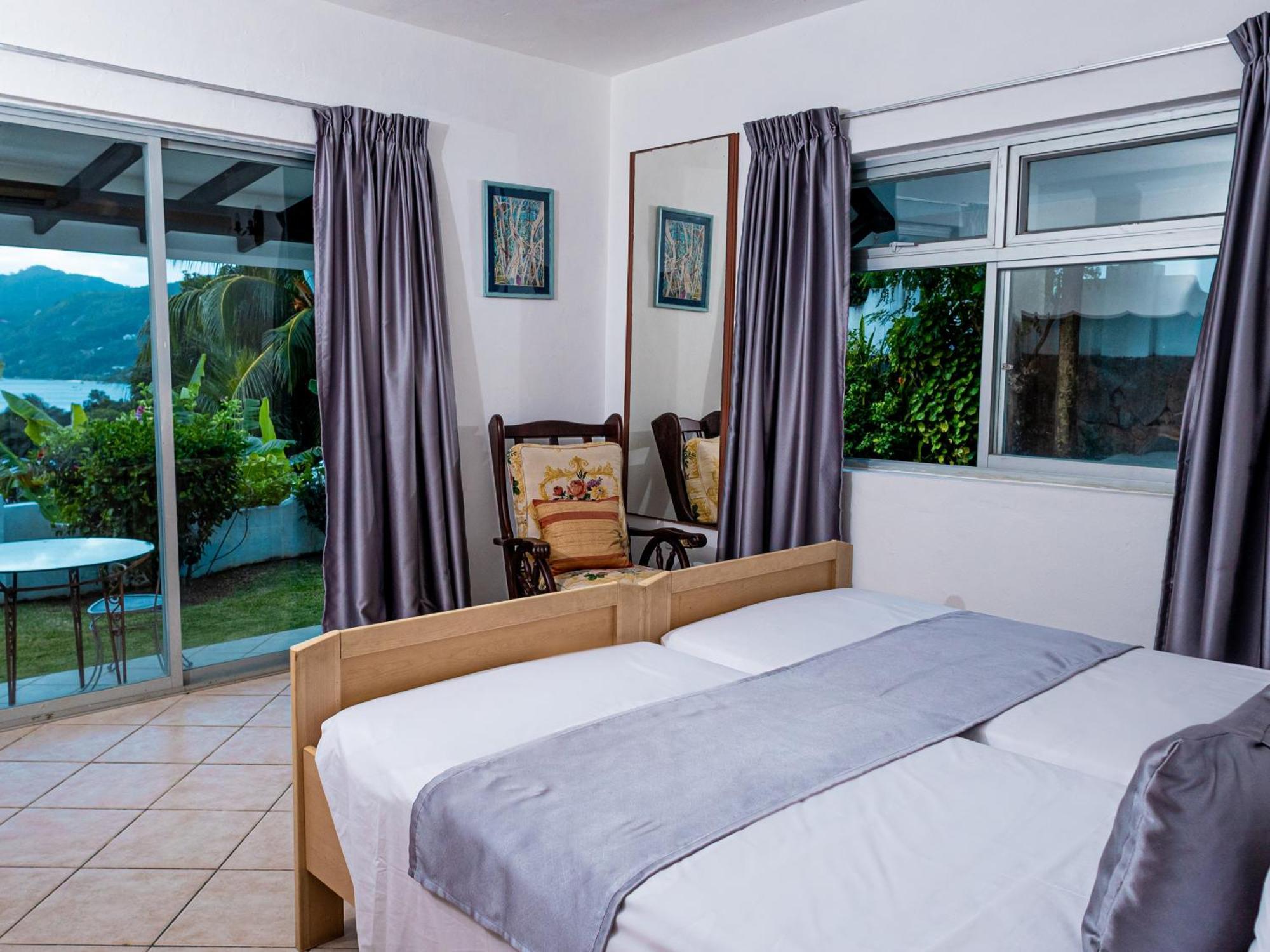 Bottle Palm Villa Victoria Ngoại thất bức ảnh