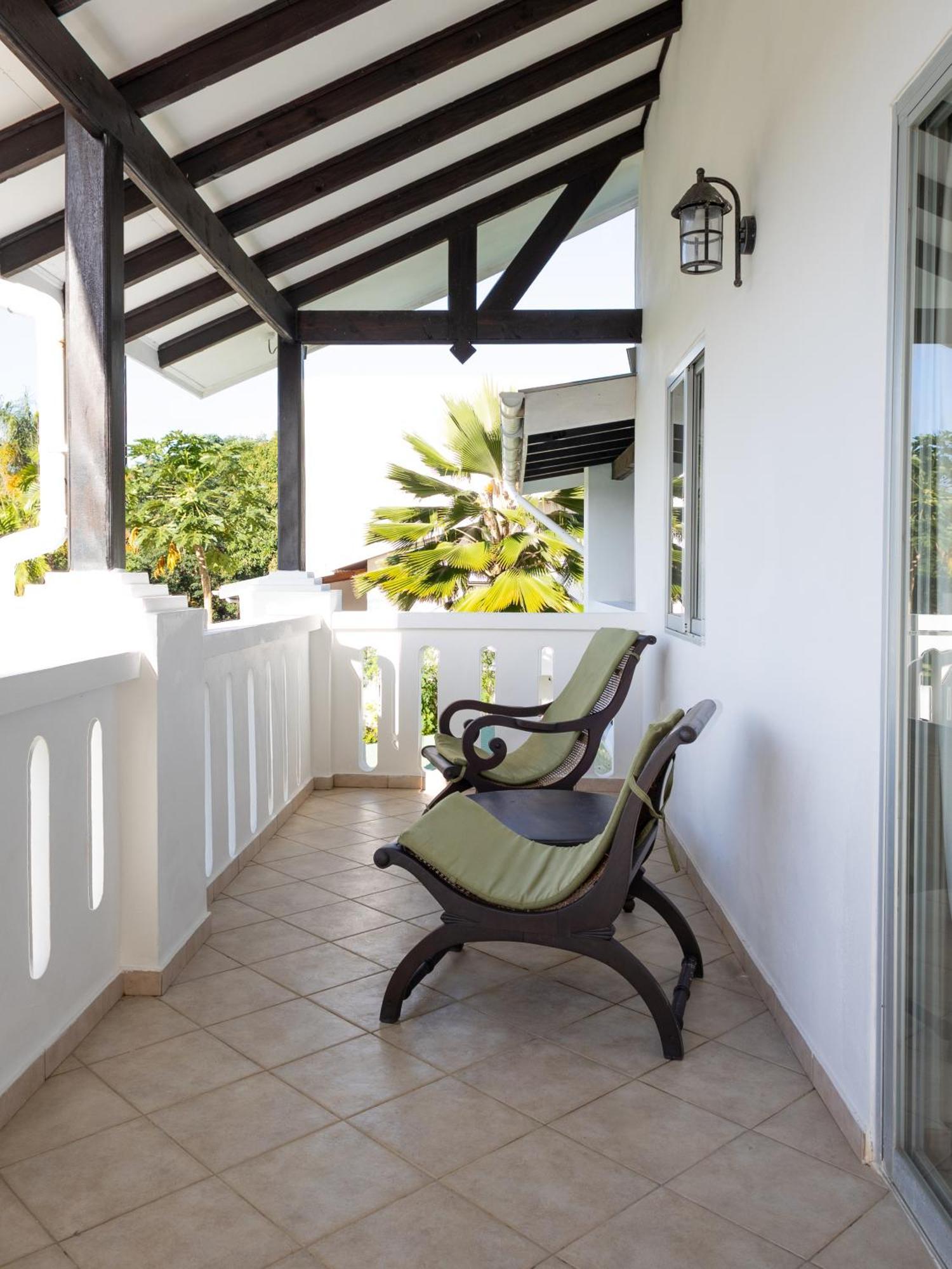 Bottle Palm Villa Victoria Ngoại thất bức ảnh