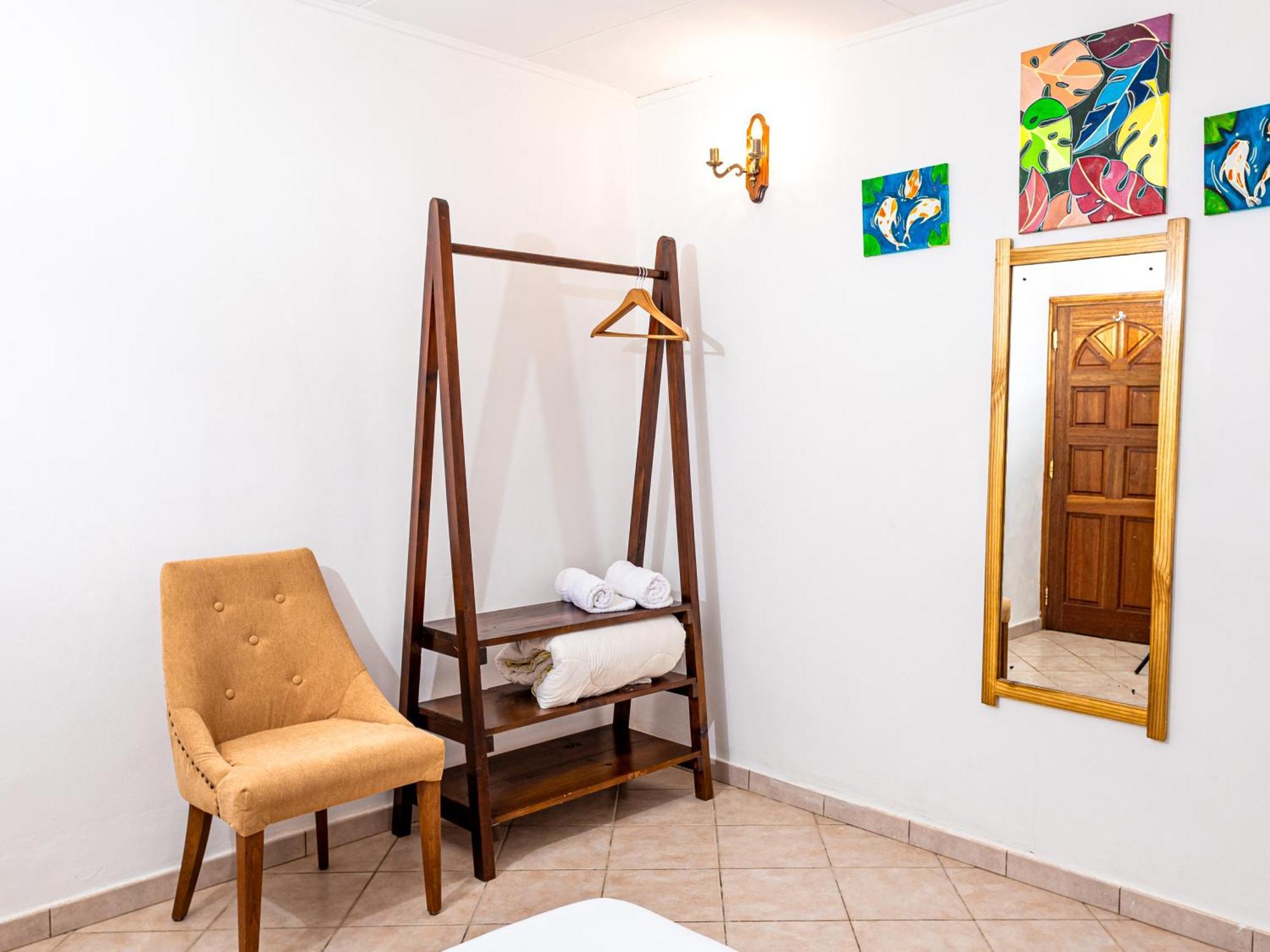 Bottle Palm Villa Victoria Ngoại thất bức ảnh