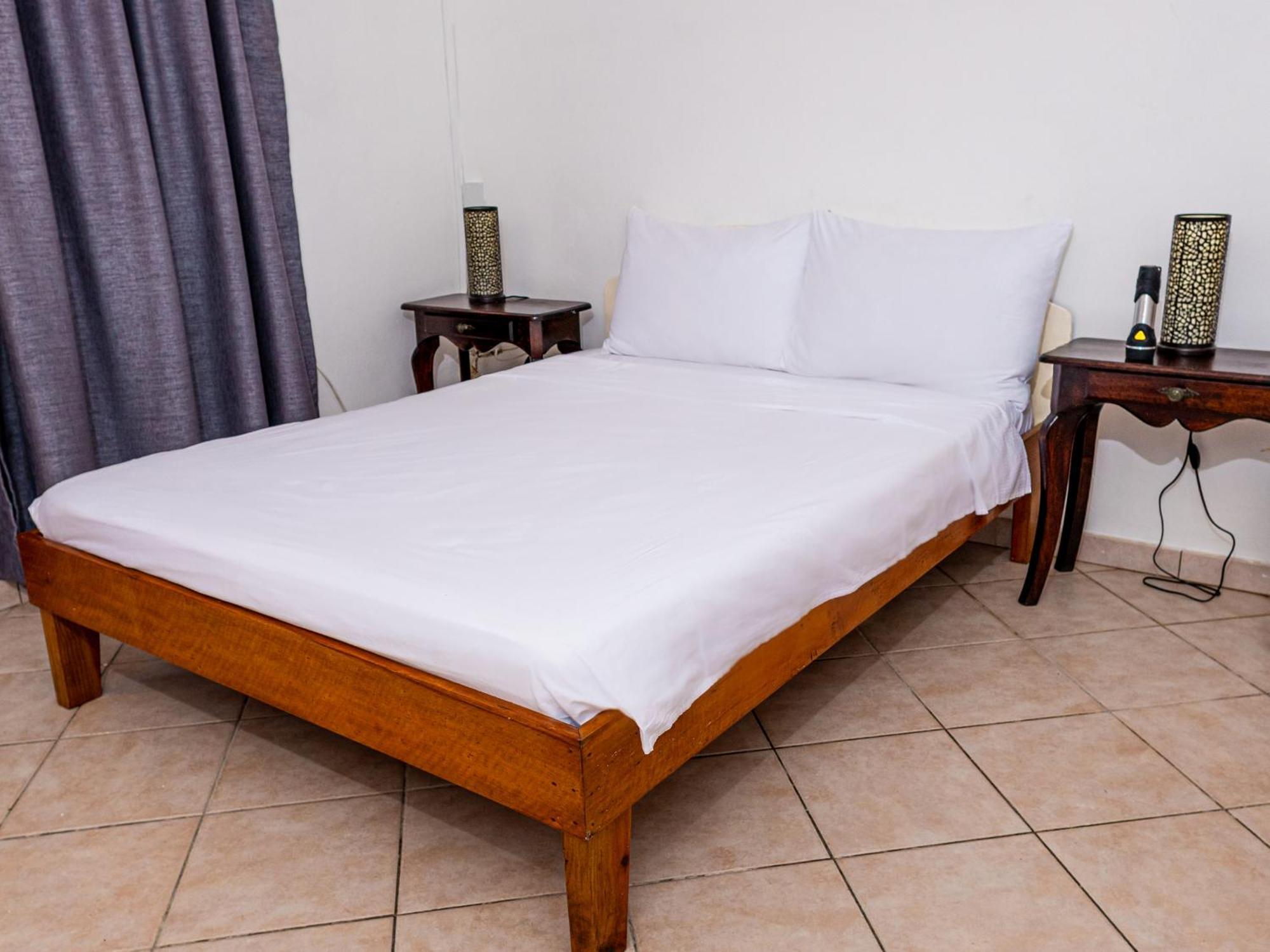 Bottle Palm Villa Victoria Ngoại thất bức ảnh